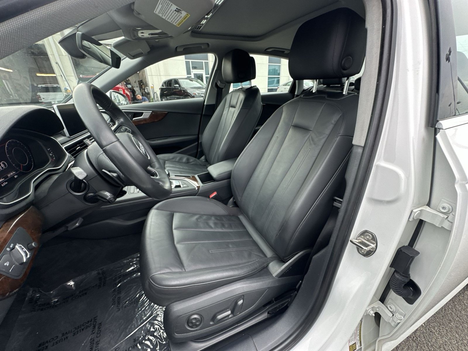 Used 2019 Audi A4 2.0T Premium Plus w/ Premium Plus Package FWD image 21