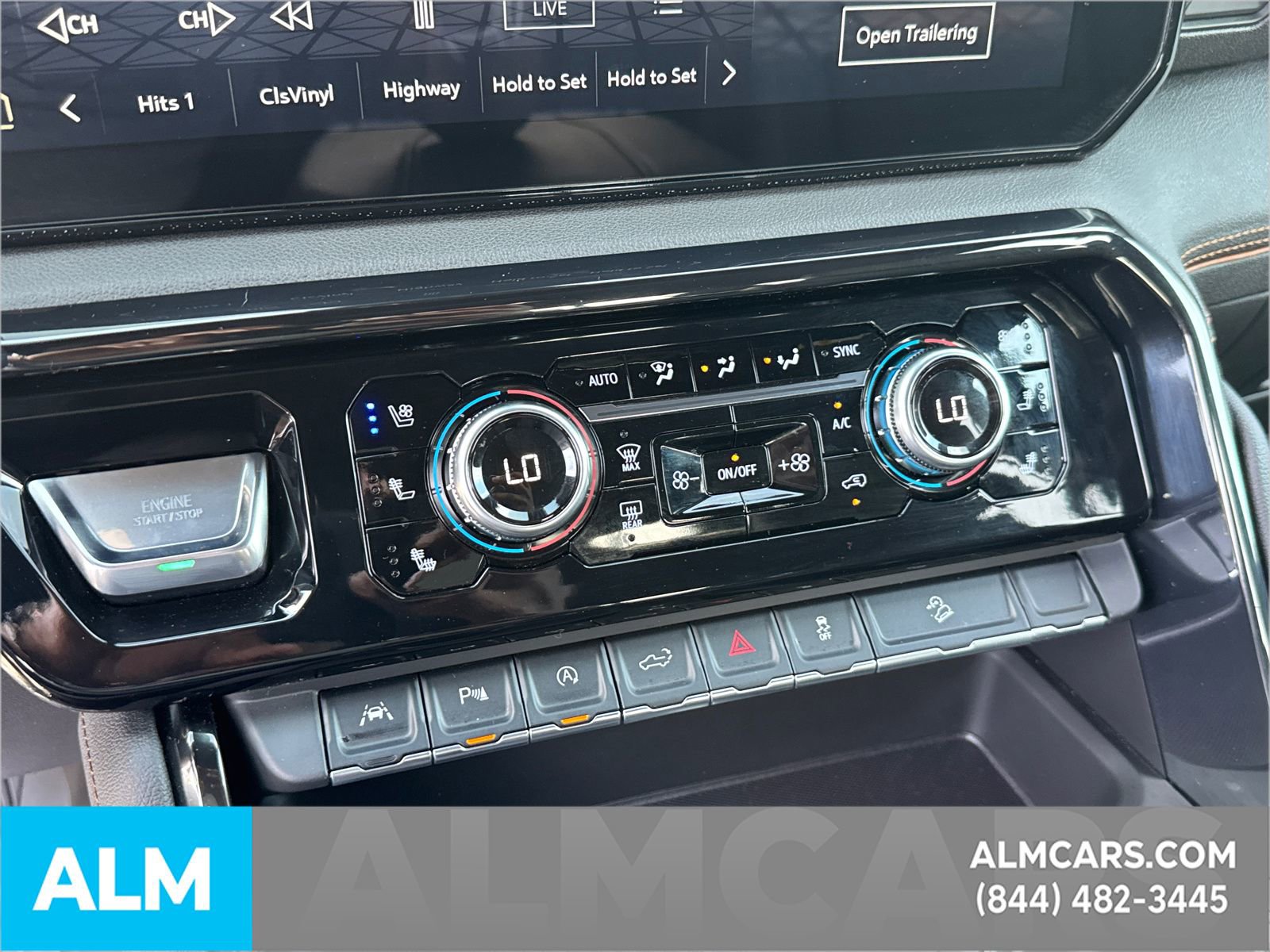 Used 2025 GMC Sierra 1500 AT4 w/ Technology Package image 34