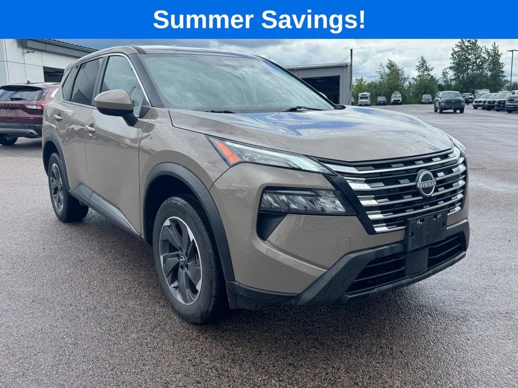 Used 2025 Nissan Rogue SV AWD/4WD image 9