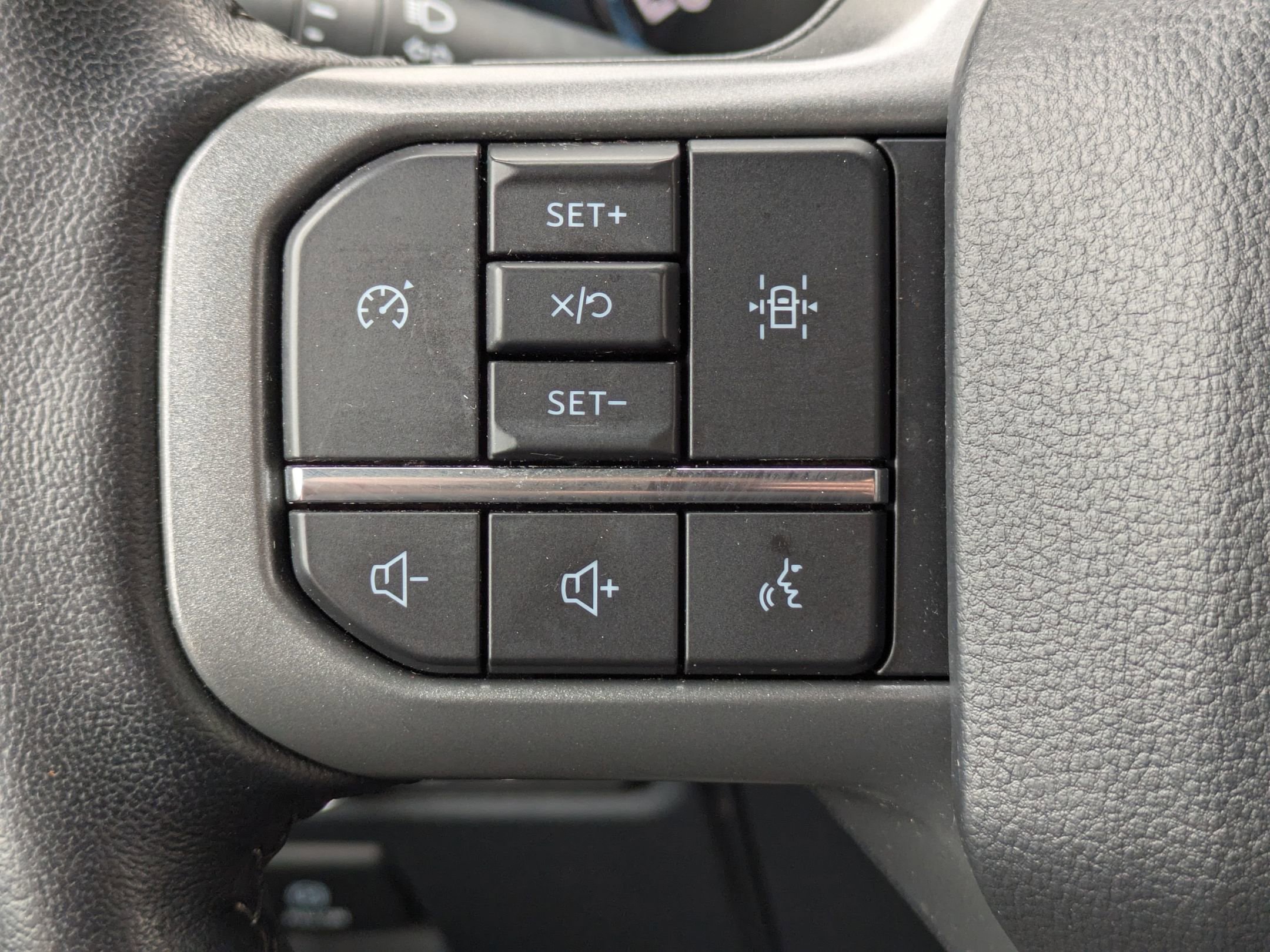 Certified 2022 Ford F150 XLT w/ Equipment Group 302A High image 15