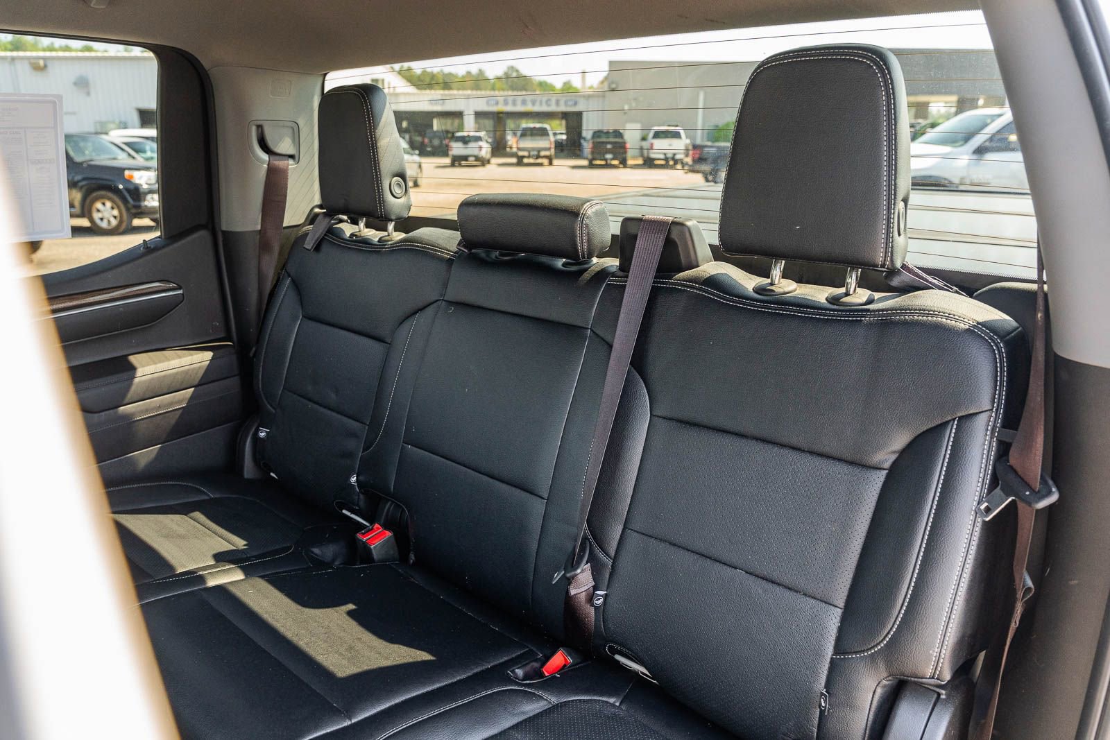 Used 2022 Chevrolet Silverado 1500 RST AWD/4WD image 19