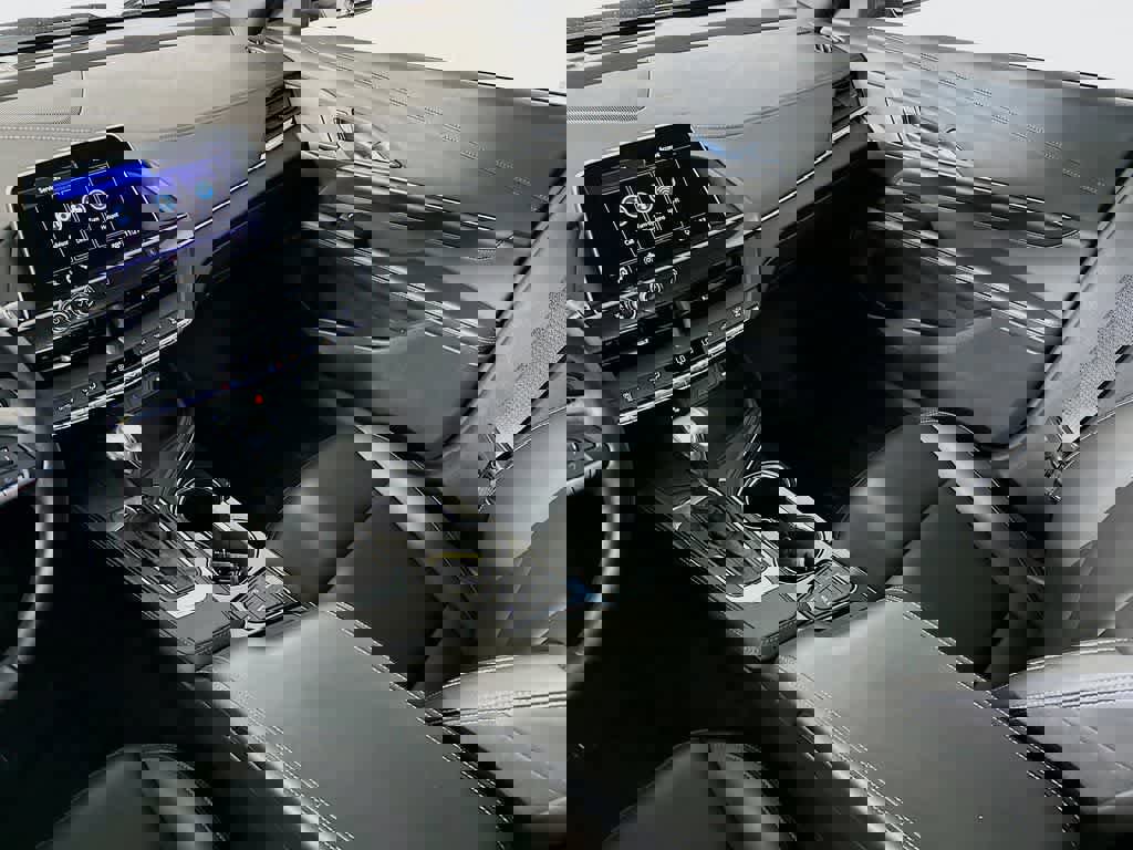 Used 2020 Cadillac CT4 Luxury w/ Cold Weather Package image 14