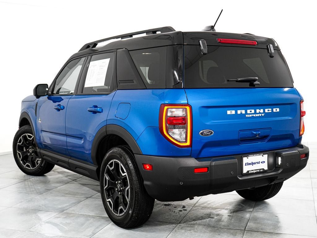 Certified 2025 Ford Bronco Sport Outer Banks w/ Outer Banks Tech Package+ AWD/4WD image 5