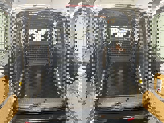 Certified 2022 Ford Transit Connect XLT image 29