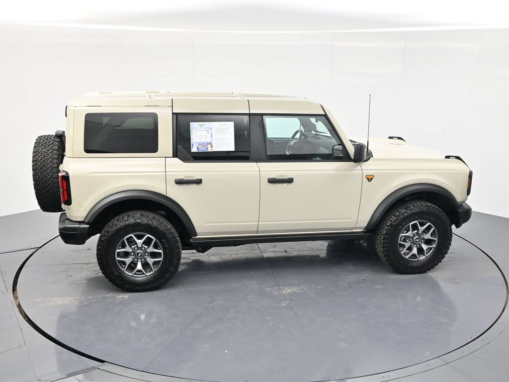 Certified 2025 Ford Bronco Badlands AWD/4WD image 41
