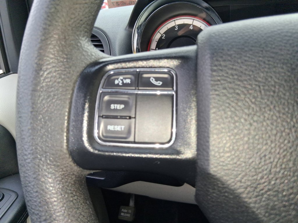 Used 2019 Dodge Grand Caravan SE w/ UConnect Hands-Free Group FWD image 20
