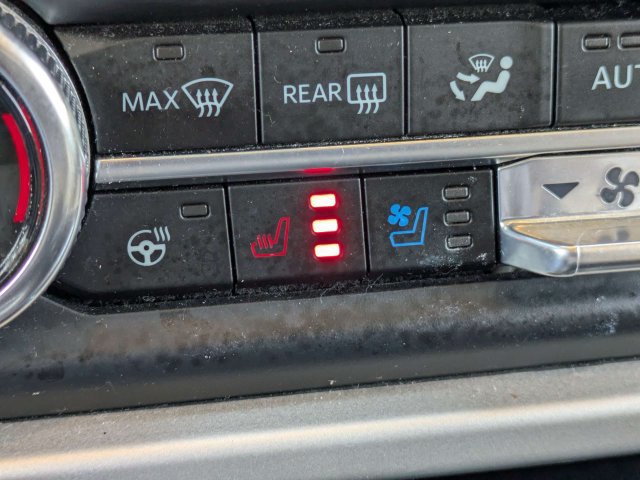 Certified 2024 Ford Expedition Max XLT RWD image 24
