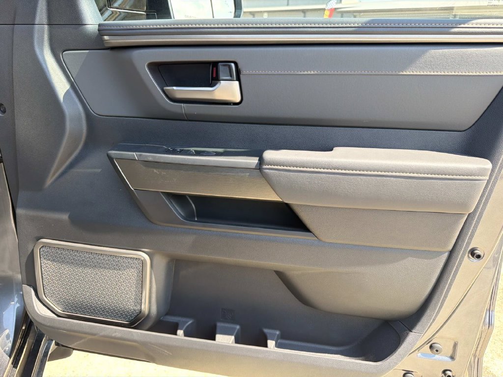 Used 2026 Toyota Sequoia Capstone AWD/4WD image 16