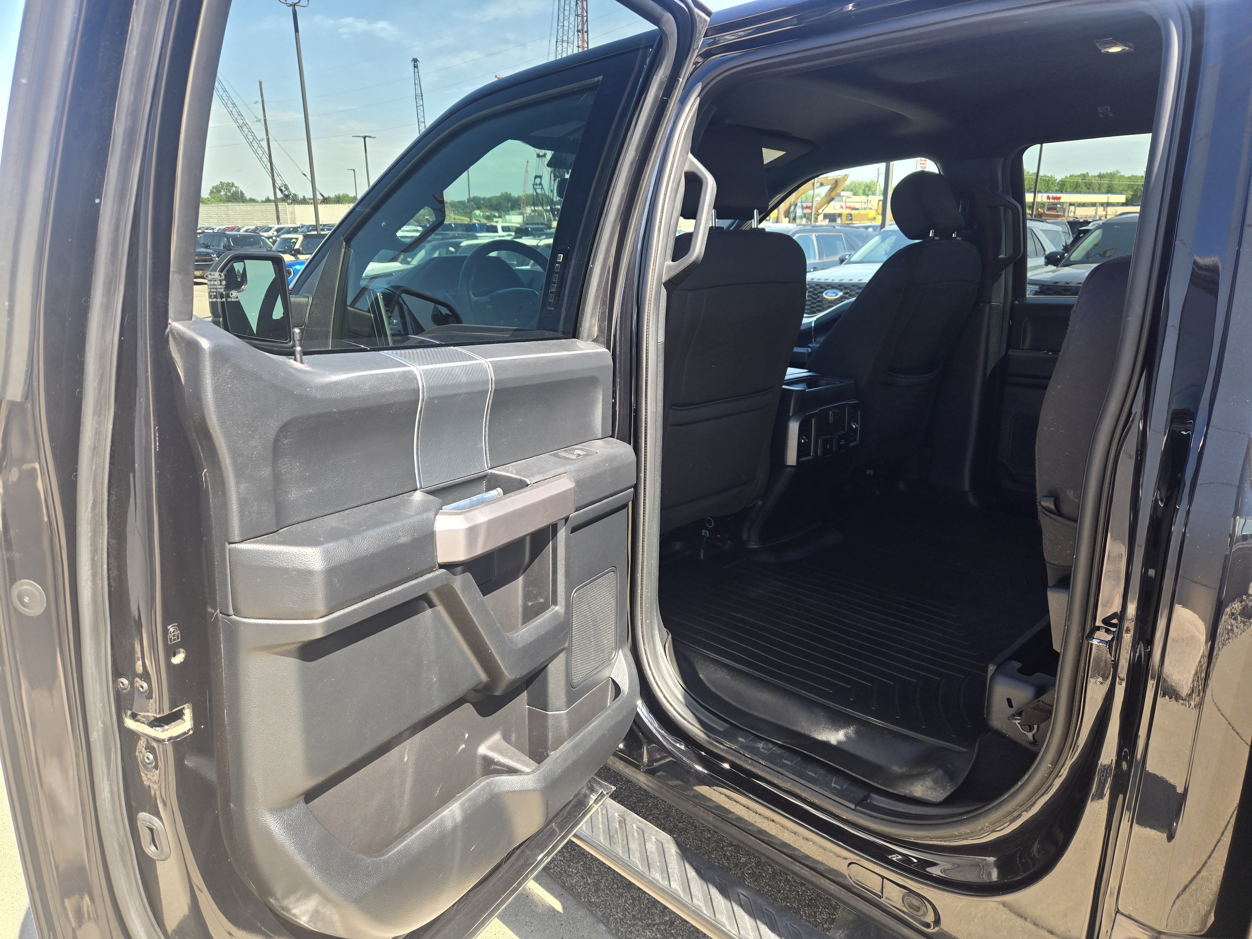 Certified 2019 Ford F150 XLT w/ Equipment Group 302A Luxury AWD/4WD image 12