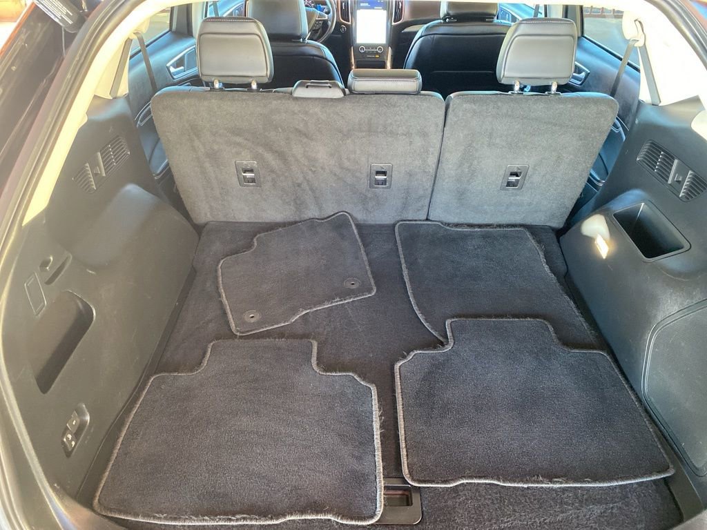 Certified 2022 Ford Edge Titanium image 8