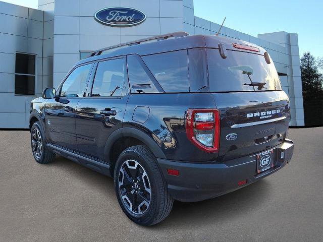 Certified 2023 Ford Bronco Sport Outer Banks w/ Tech Package image 2