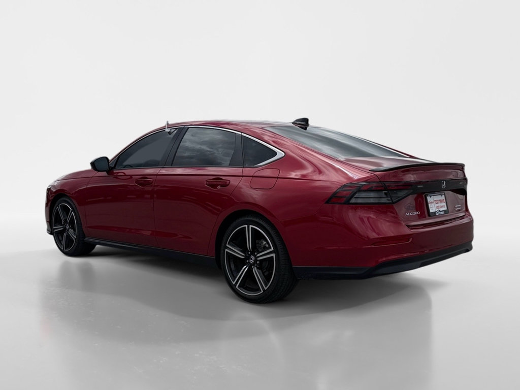 Used 2025 Honda Accord Sport image 3