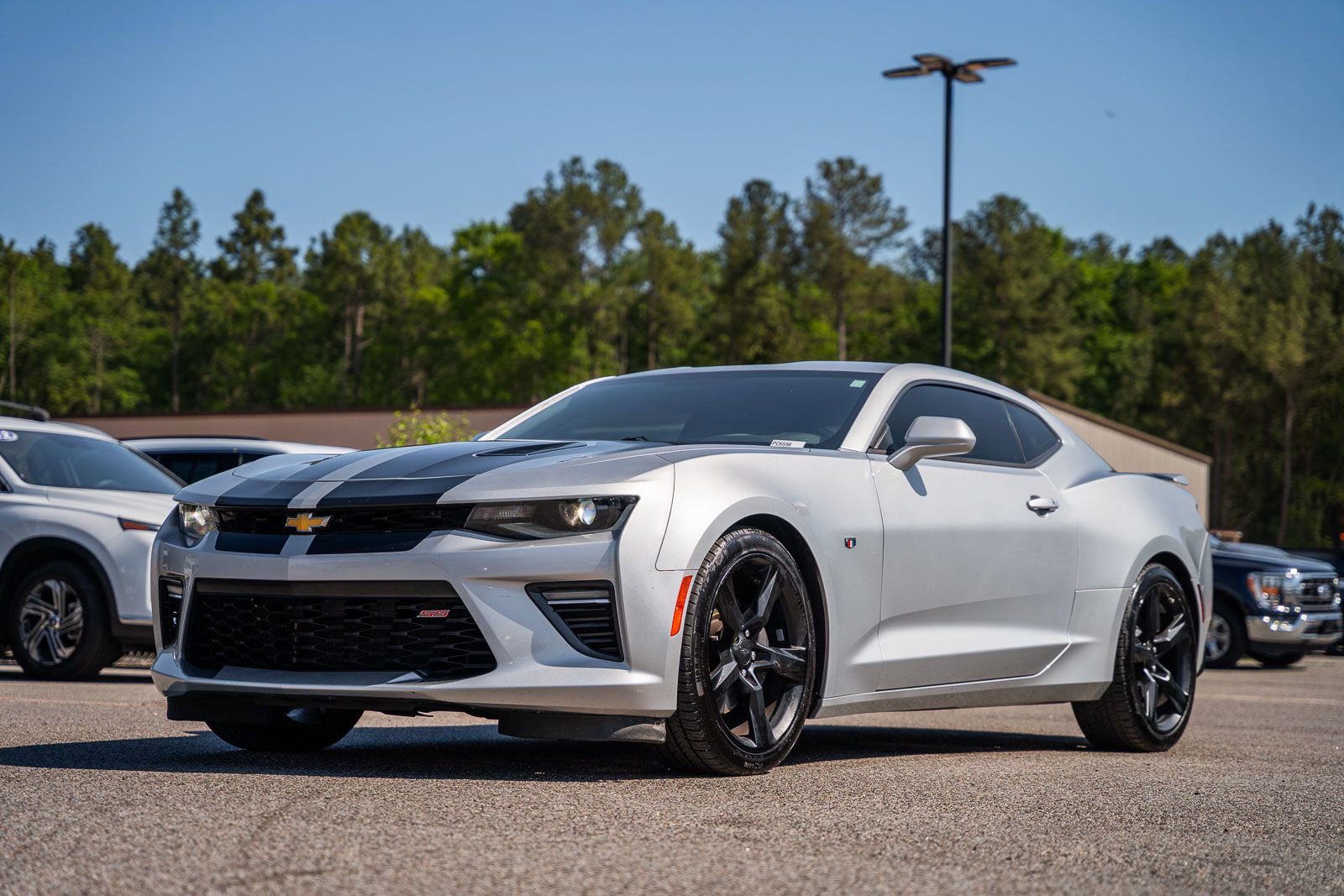 Used 2018 Chevrolet Camaro SS image 4