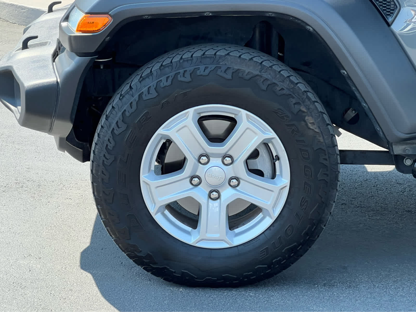 Used 2021 Jeep Wrangler Unlimited Sport AWD/4WD image 13