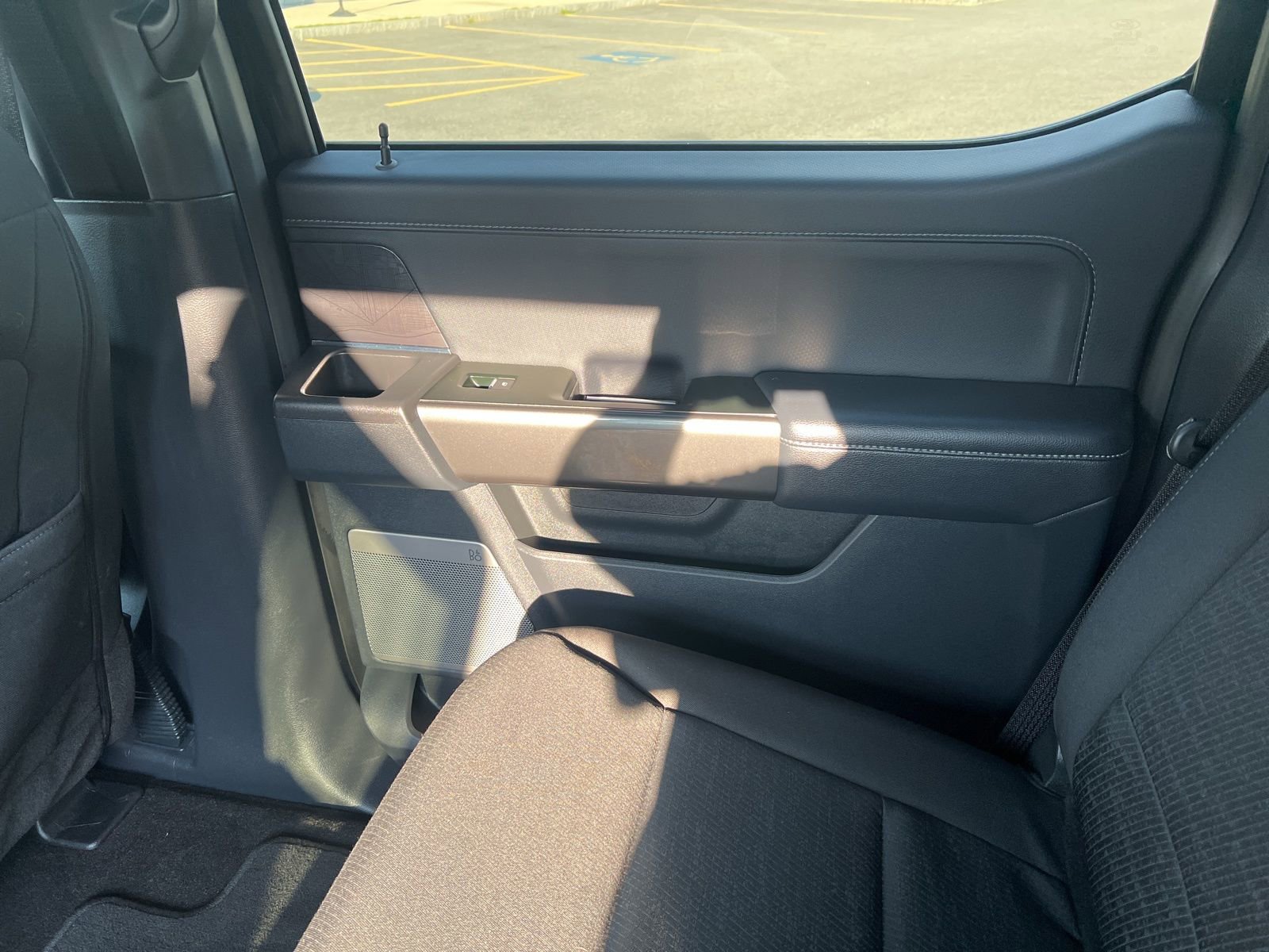 Certified 2022 Ford F150 XLT w/ Equipment Group 302A High image 13