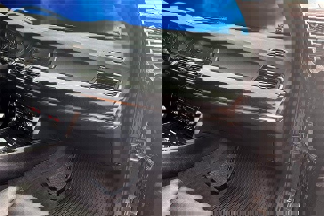 Used 2017 BMW 535i Gran Turismo image 16