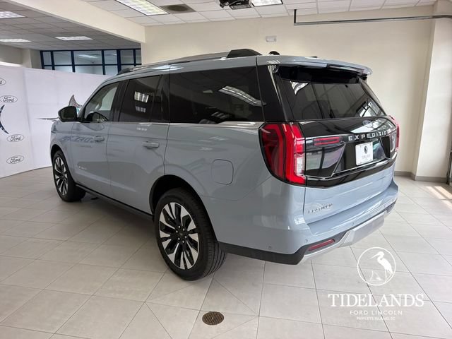 Certified 2025 Ford Expedition Platinum w/ Driver's Package AWD/4WD image 6