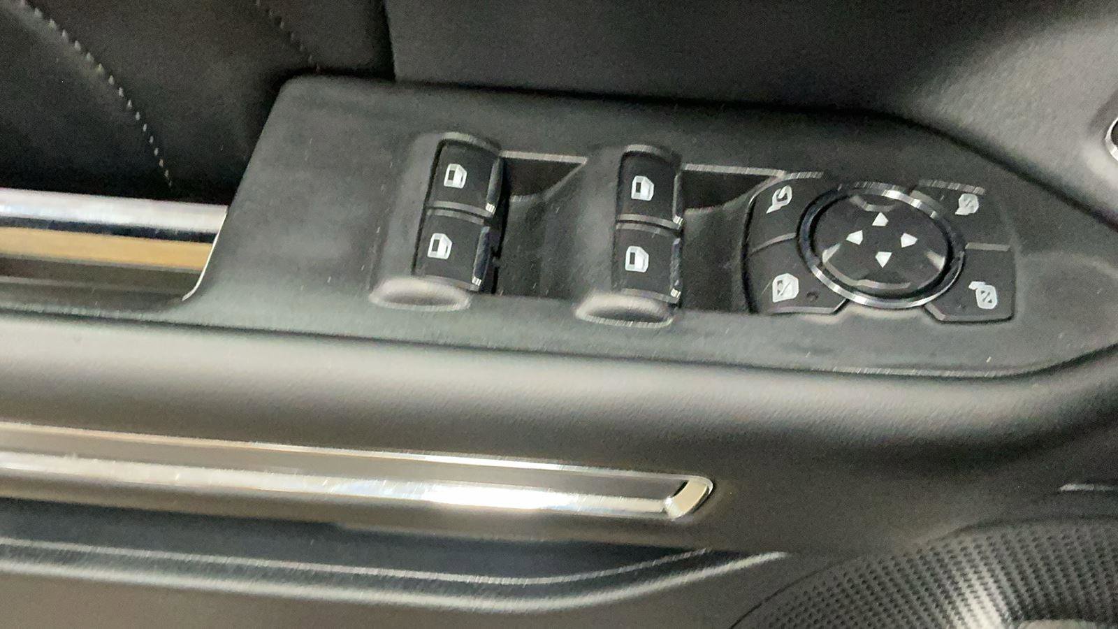 Certified 2021 Ford Expedition Platinum image 16