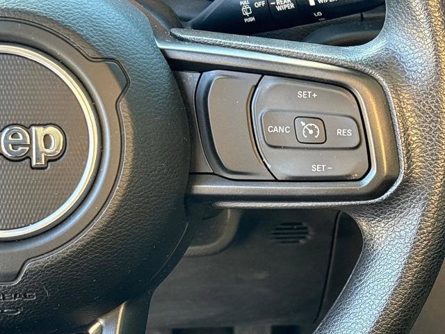 Used 2022 Jeep Wrangler Willys image 21