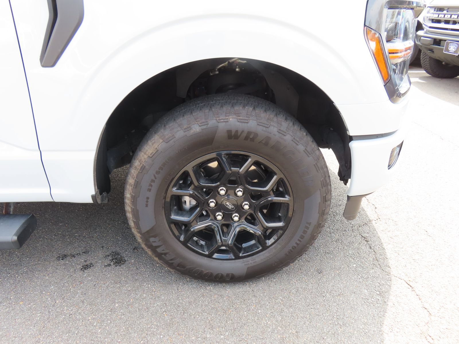 Certified 2025 Ford F150 STX AWD/4WD image 13
