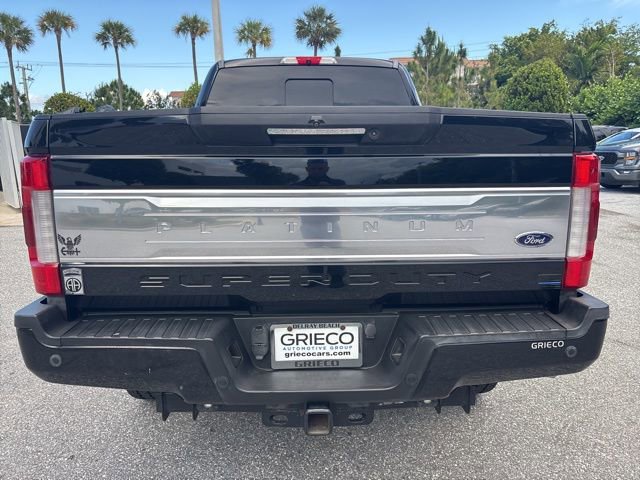 Certified 2019 Ford F250 Platinum w/ Platinum Ultimate Package AWD/4WD image 3
