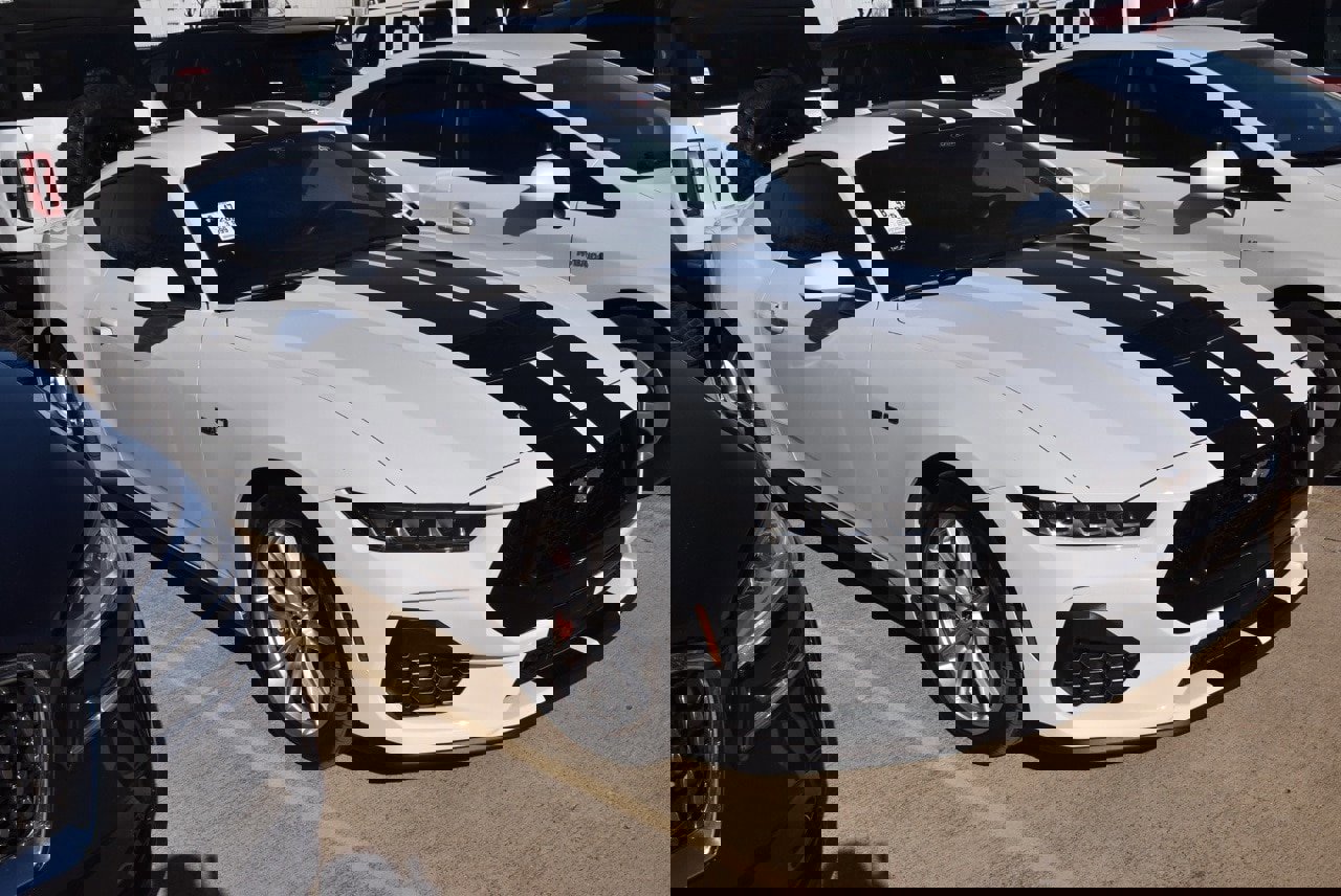 Certified 2025 Ford Mustang GT Premium image 7