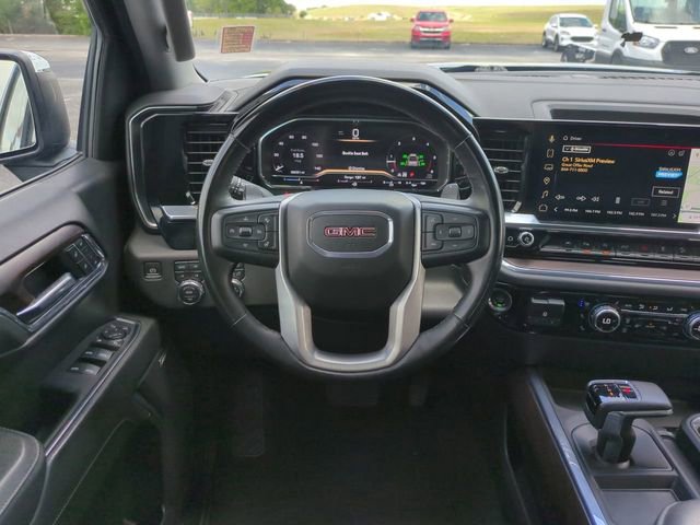 Used 2024 GMC Sierra 1500 SLT w/ SLT Premium Plus Package AWD/4WD image 17