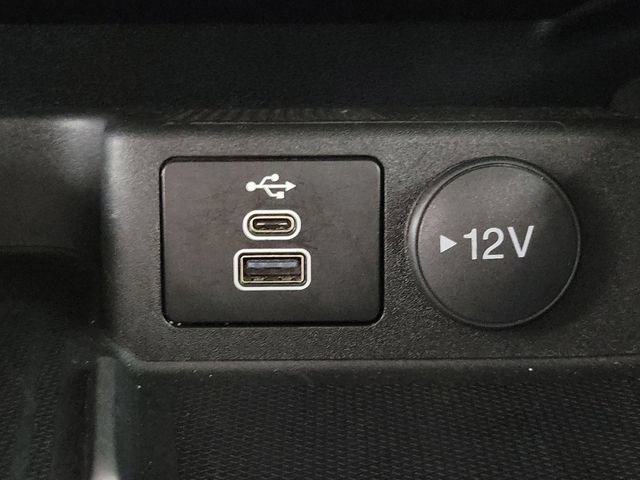 Certified 2025 Ford Escape Platinum AWD/4WD image 29