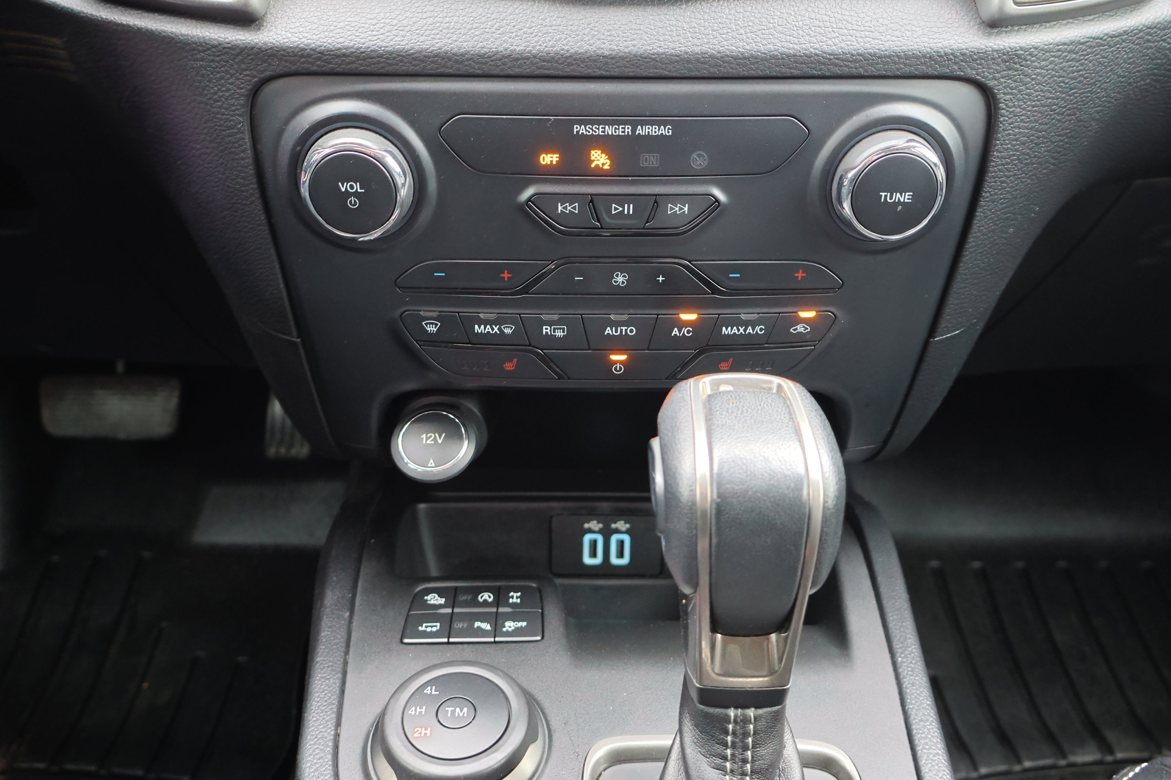 Certified 2020 Ford Ranger XLT w/ Equipment Group 302A Luxury image 25