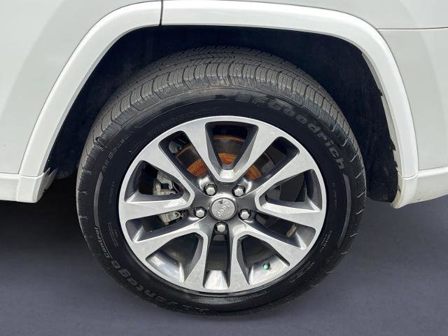 Used 2018 Jeep Grand Cherokee Overland image 14