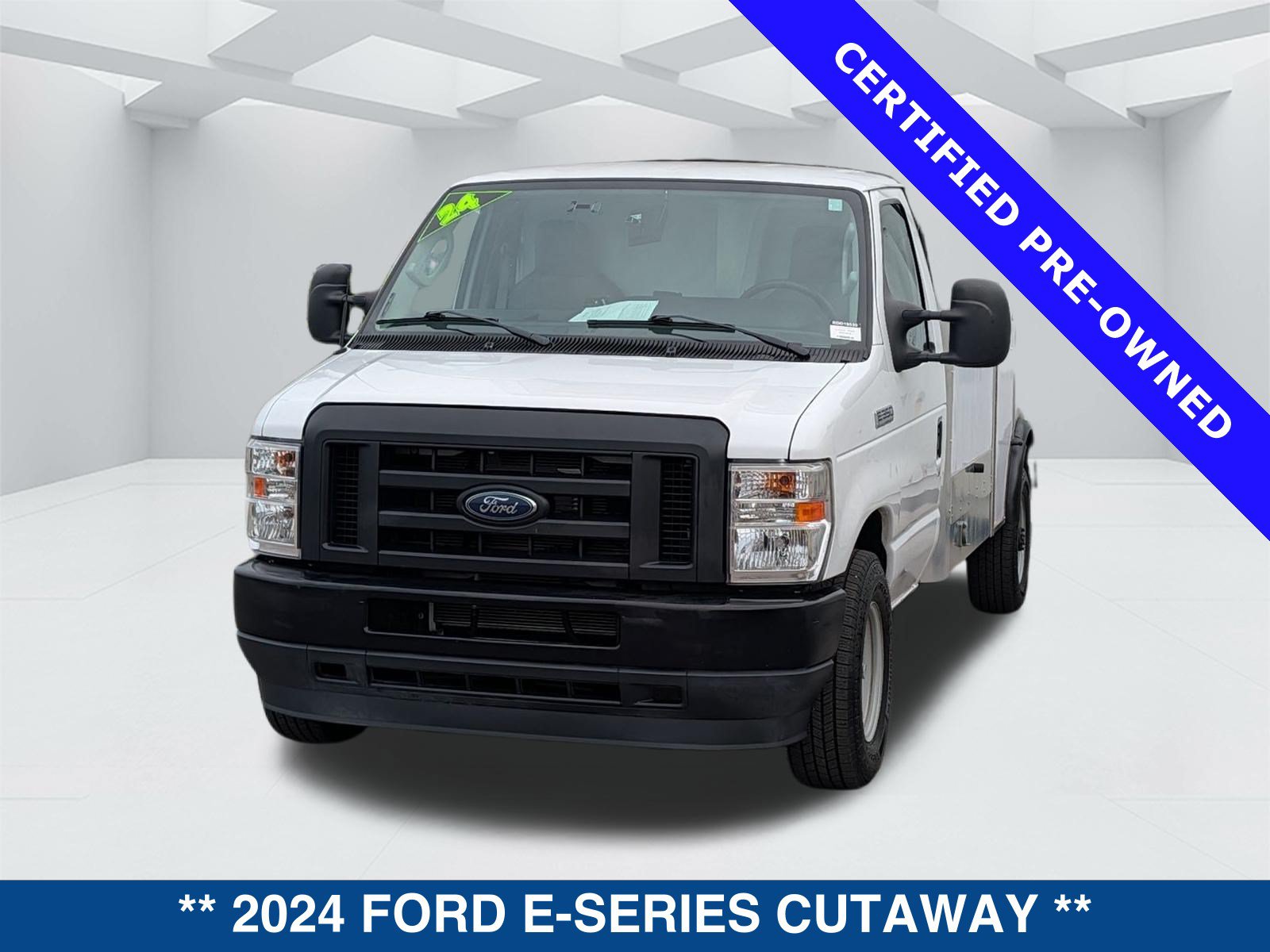 Certified 2024 Ford E-350 and Econoline 350 Super Duty w/ Power Windows & Locks Group RWD image 8