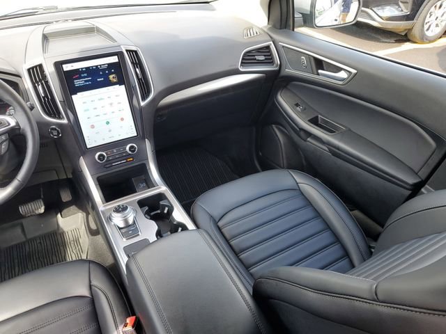 Certified 2024 Ford Edge SEL w/ Convenience Package AWD/4WD image 28