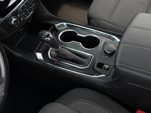 Used 2020 Chevrolet Traverse LT FWD image 25