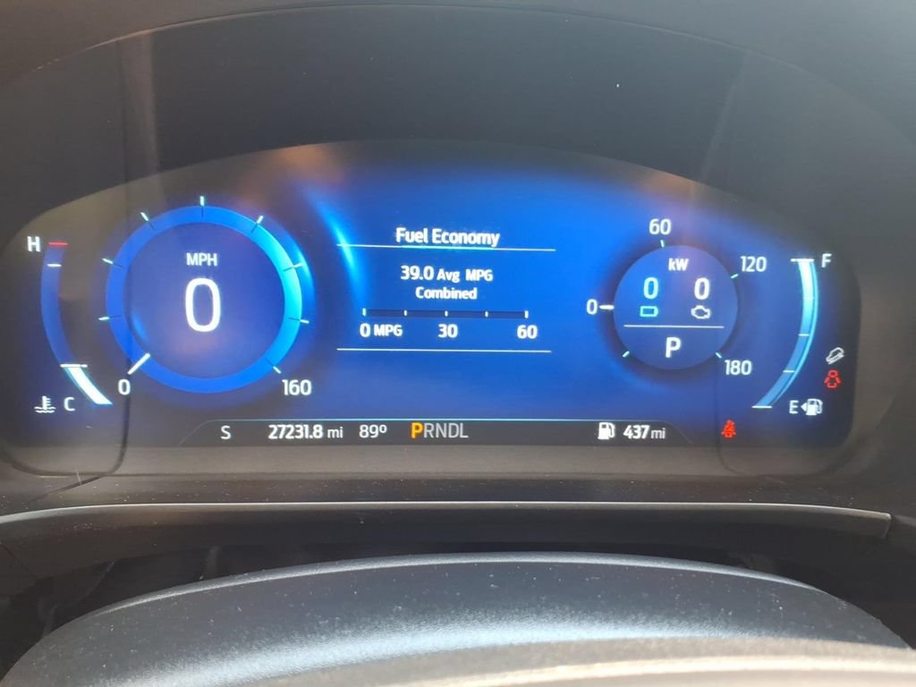 Certified 2020 Ford Escape Titanium w/ Titanium Premium Package 2.0 AWD/4WD image 22
