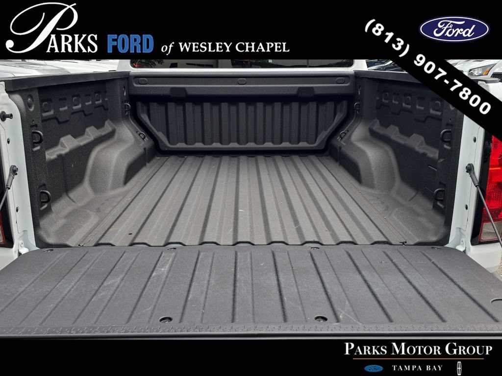 Used 2024 Chevrolet Colorado LT RWD image 8