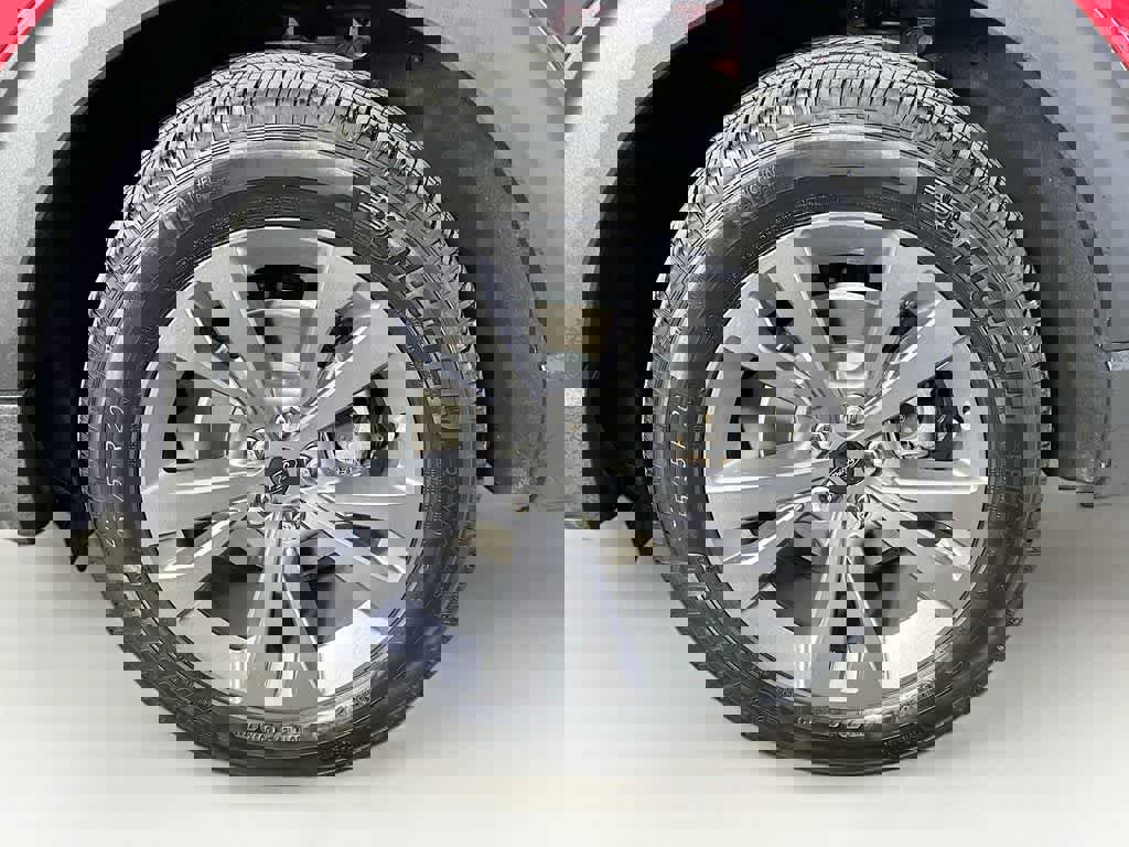 Certified 2023 Ford Explorer XLT w/ Equipment Group 202A image 8