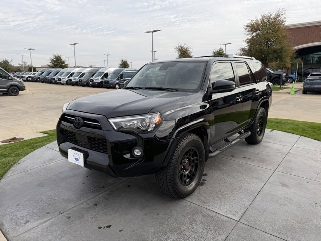 Used 2021 Toyota 4Runner SR5 image 3