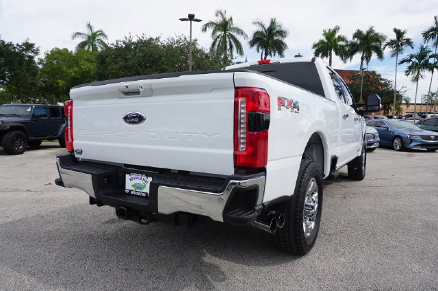 Certified 2024 Ford F350 Lariat w/ Lariat Ultimate Package AWD/4WD image 7