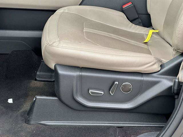 Certified 2023 Ford Expedition Limited RWD image 12