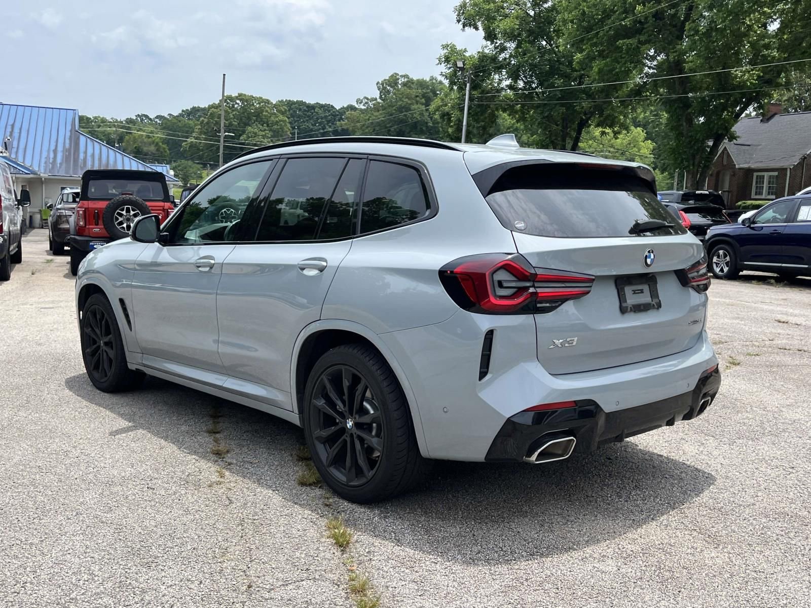 Used 2024 BMW X3 sDrive30i w/ Premium Package RWD image 5