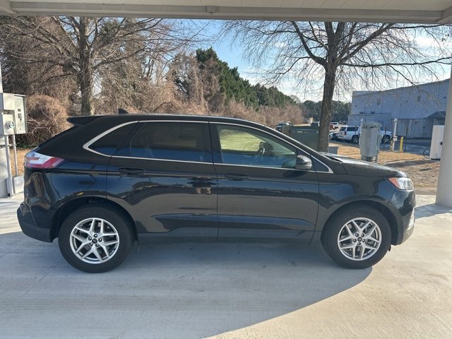 Certified 2024 Ford Edge SEL image 2