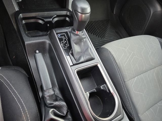 Used 2022 Toyota Tacoma TRD Sport w/ Technology Package image 11