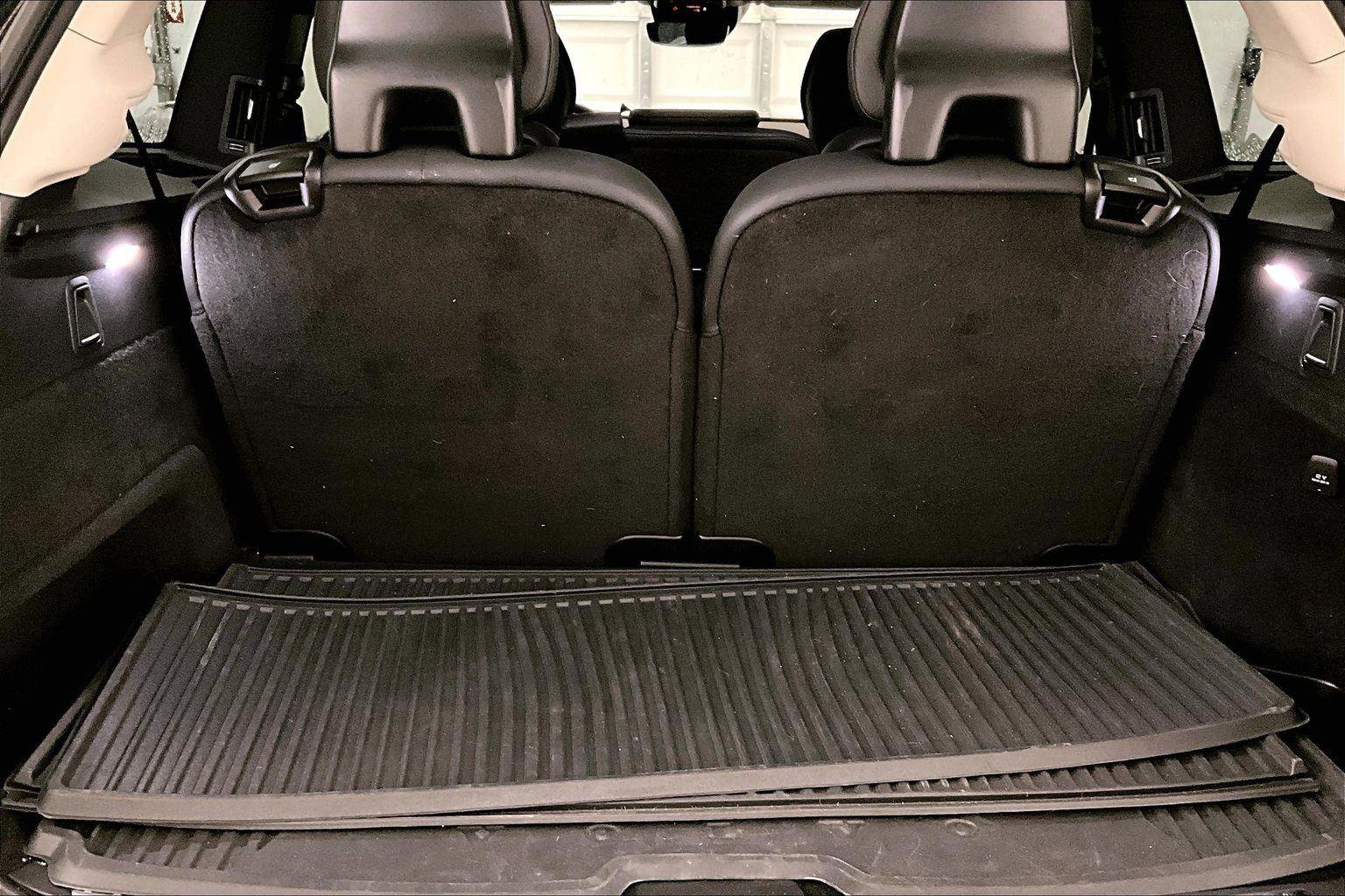 Used 2022 Volvo XC90 T6 Momentum w/ Advanced Package image 34