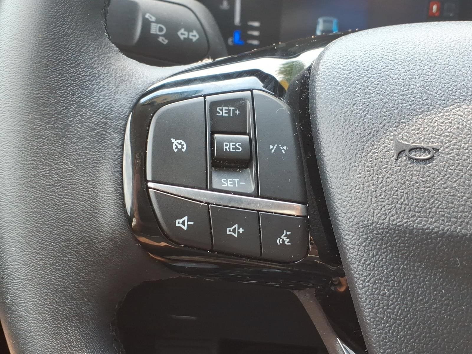 Certified 2023 Ford Escape Active AWD/4WD image 16