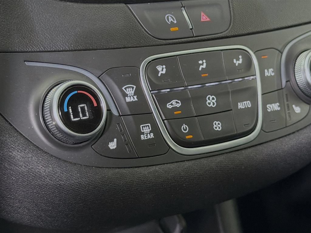 Used 2024 Chevrolet Malibu LT FWD image 25