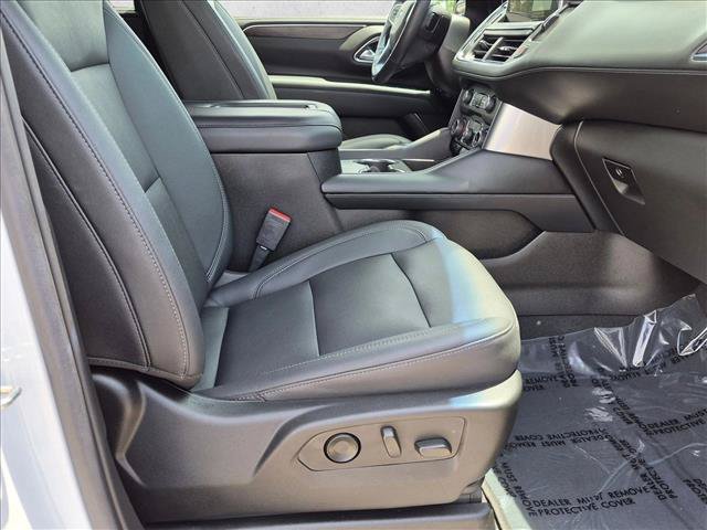 Used 2022 Chevrolet Tahoe Z71 w/ Luxury Package AWD/4WD image 21
