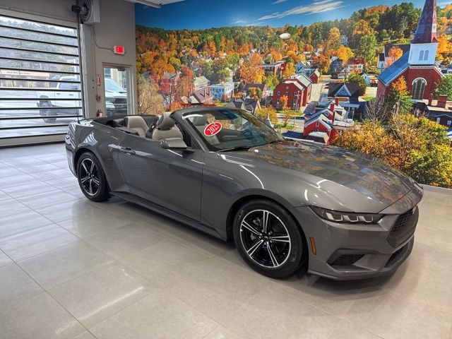 Certified 2025 Ford Mustang Premium RWD image 15