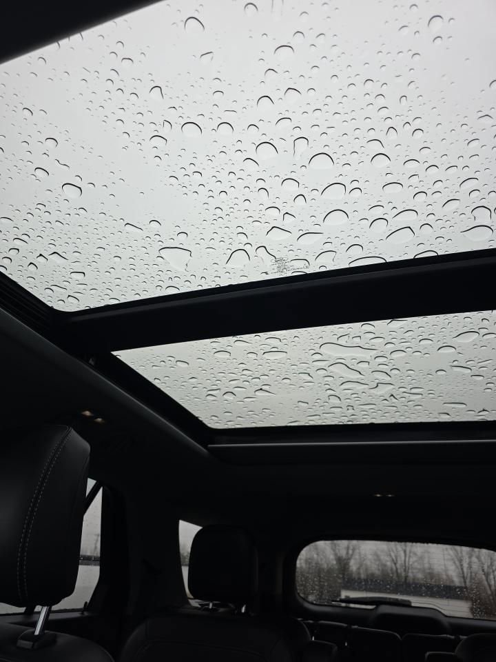 Certified 2023 Ford Explorer XLT w/ Equipment Group 202A AWD/4WD image 20