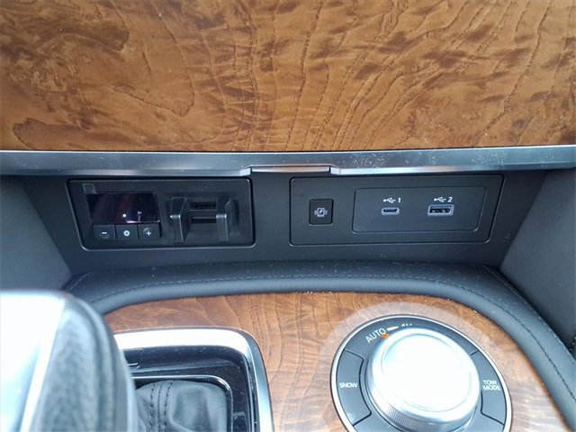 Used 2023 Nissan Armada SL w/ Cargo Package image 21