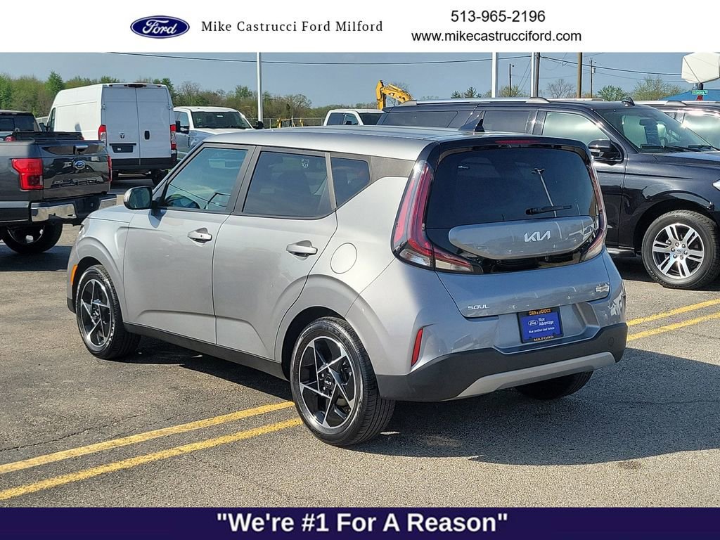 Used 2023 Kia Soul EX image 5